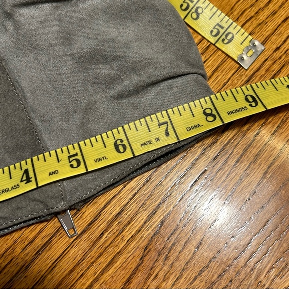 Kohl’s Grey Suede Knee High Boots 7.5 - Picture 11 of 11